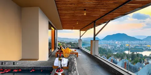 尋引丨真·温泉觀景Villa意境美宿