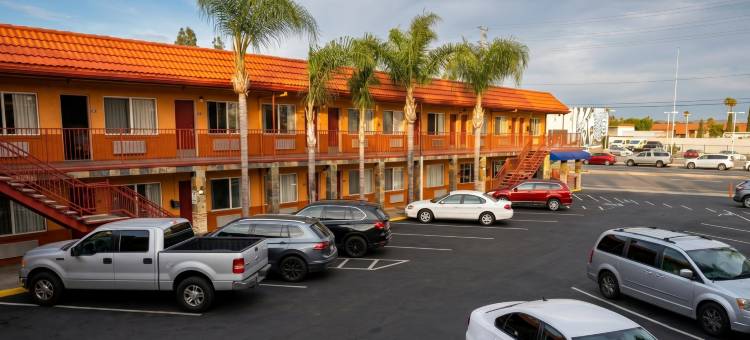 奥姆公园埃尔卡洪和圣迭戈酒店及套房(Om Park Inn and Suites El Cajon near San Diego)图片