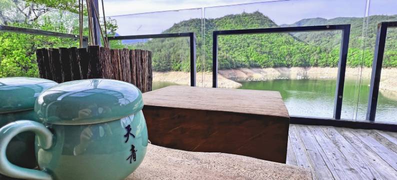 龙泉天青等烟雨客栈图片