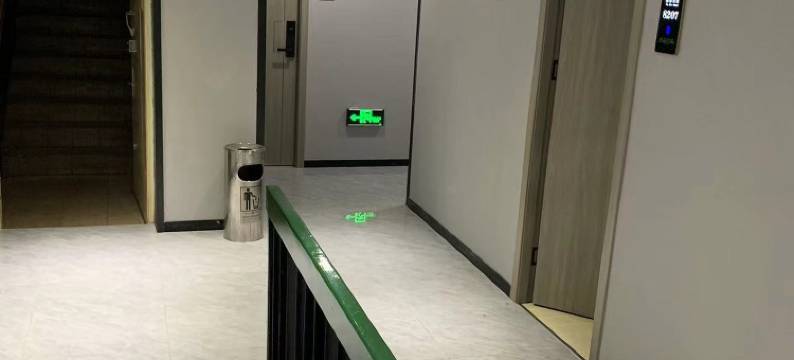 雅馨宾馆(三阳路地铁站店)图片