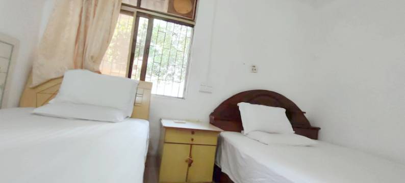 爱转角家庭旅店(香洲长途站店)图片