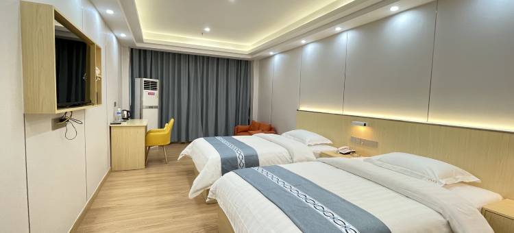 广宁金马时尚酒店图片