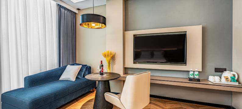 遇见MO·HOTEL(广州北站花都广场地铁站店)图片