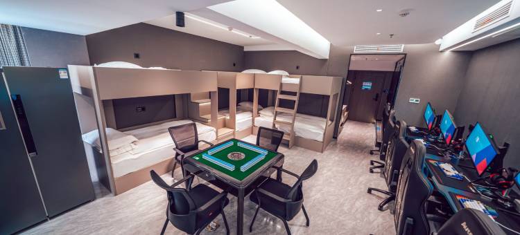 爱电竞酒店(焦作高铁站万达广场店)图片