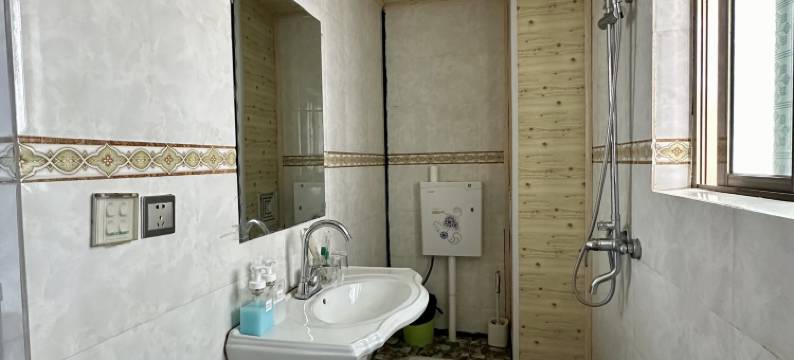 大理玉兰花客栈图片