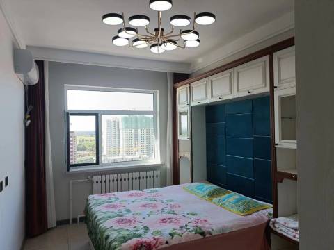 温馨公寓(晨光小区店)