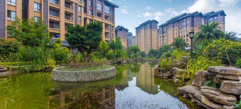 峨眉览山时光里度假民宿(报国寺旅游客运中心店)图片