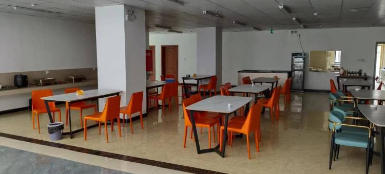 易贡藏布大酒店图片