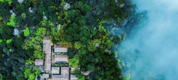 雲亼·曙光里图片