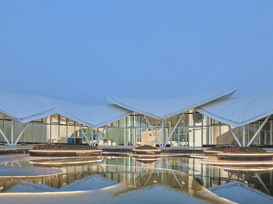 原舍花开台创民宿