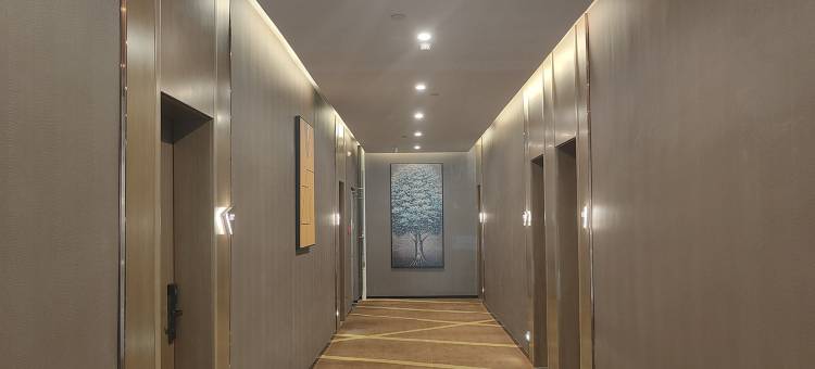 IU酒店(阳泉东站工程学院店)图片