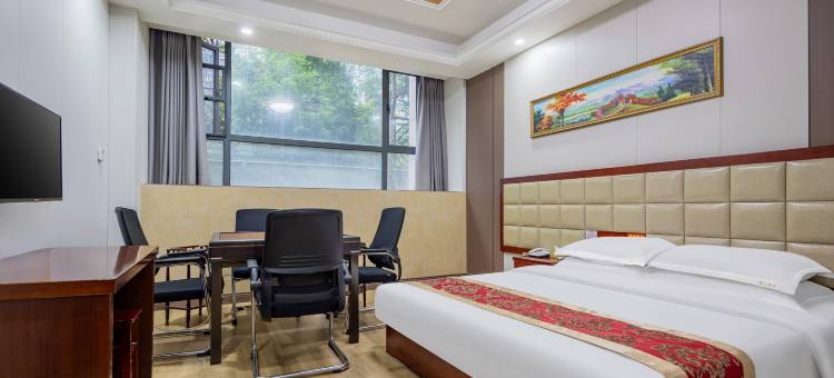 庆山酒店(宜昌火车东站汽车客运中心店)图片