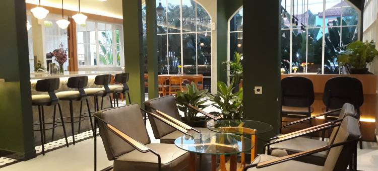 奥姆尼鲁姆斯由Sinergi酒店管理(Omni Rooms by Sinergi)图片