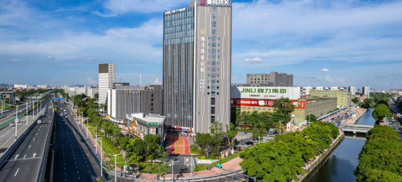 佛山锦力·四季云栈酒店图片