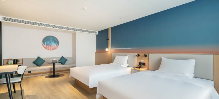 你好酒店(烟台蓬莱阁景区蓬长客港店)图片