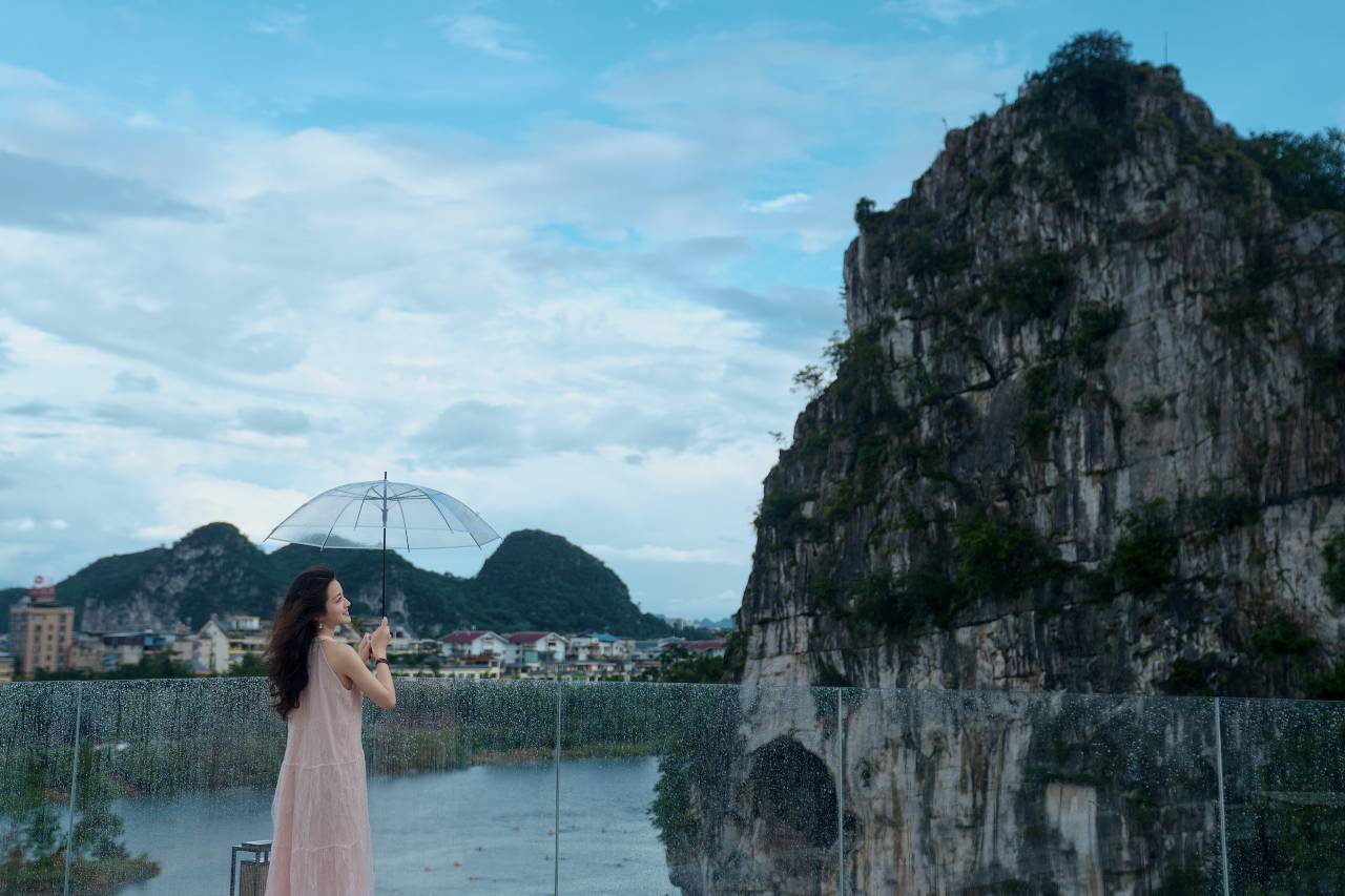 诗与远方SYYF·漓江院子酒店(桂林象鼻山两江四湖店)图片