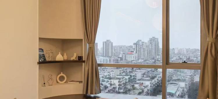 柚居·槿夏Loft公寓(龙眼南路美食街万象城店)图片