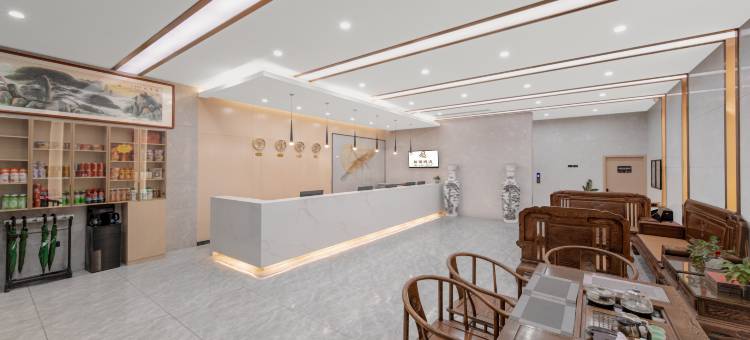 柏翎酒店(南宁邕武路秀峰路地铁站店)图片
