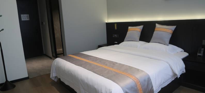 重庆瑞丽酒店(龙都广场店)图片