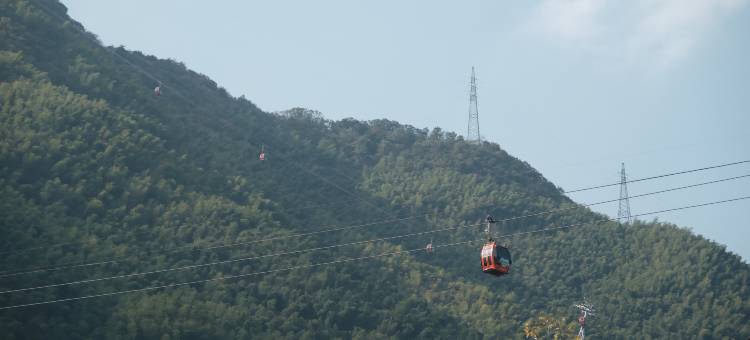 云栖兰亭·星空泳池度假美宿(安吉云上草原店)图片
