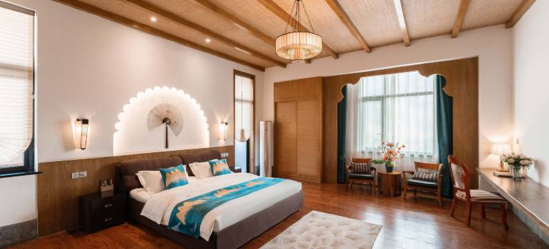 夏宫酒店(栾川老君山鸾洲渡假日小镇店)图片