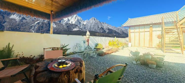 丽江恒昌宝隐陌花开雪山观景客栈(束河古镇店)图片