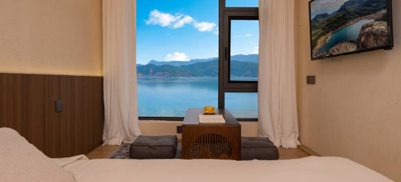 悠游阳光精品酒店(泸沽湖大落水店)图片