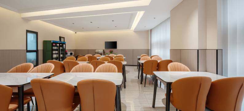 怡致酒店(成都339天府熊猫塔建设北路地铁站店)图片