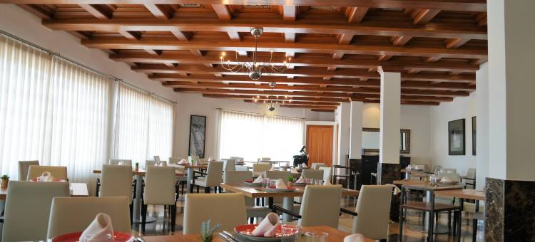 瓦伦西亚阿扎法塔港酒店(Hotel Port Azafata Valencia)图片