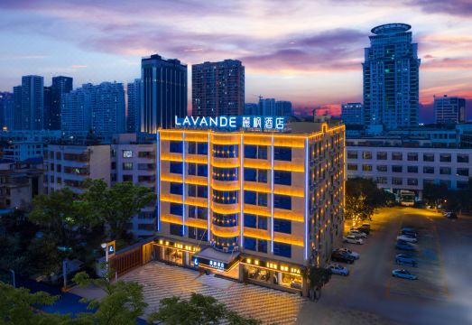 丽枫酒店（北海高铁站宁春城购物广场店）外景图