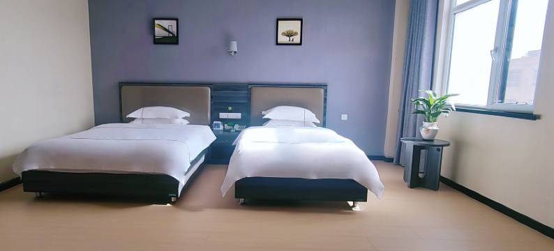 库尔勒德朴酒店图片