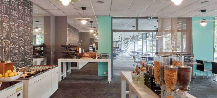 赛尔吉港B&B住宿加早餐酒店(近ESSEC停车场)(B&B Hotel Cergy Port 4 étoiles)图片