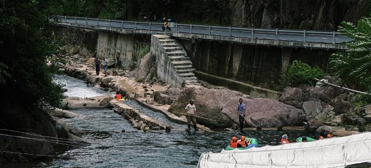 云上草原·陶园栖·Mountain泳池野奢私汤温泉临溪度假美宿图片