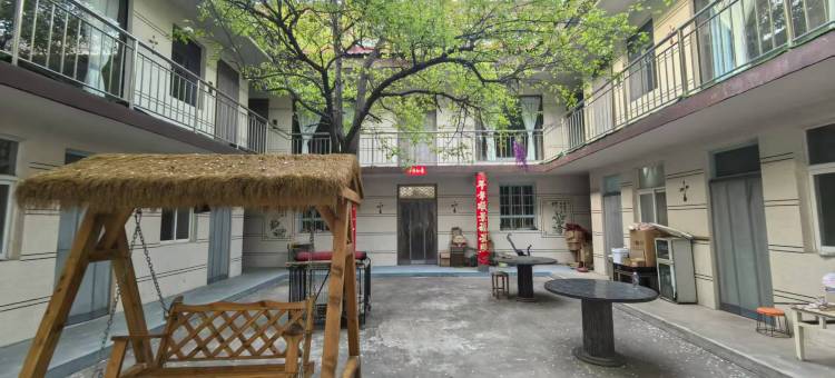 八里沟蓝天迎宾楼图片