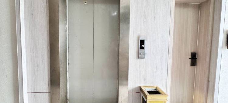 多呈酒店(南宁邕武路地铁站店)图片