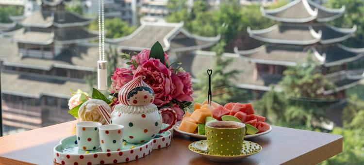 观桥山居酒店(风雨桥凤凰山森林公园店)图片