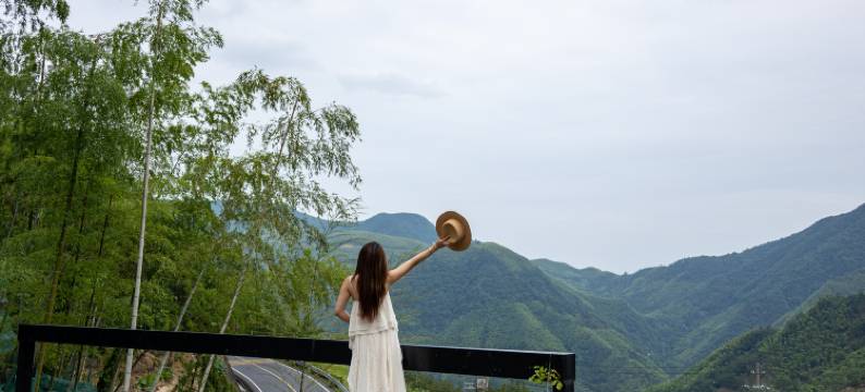 坞里坞外•天池竹海汤泉度假民宿(安吉江南天池店)图片