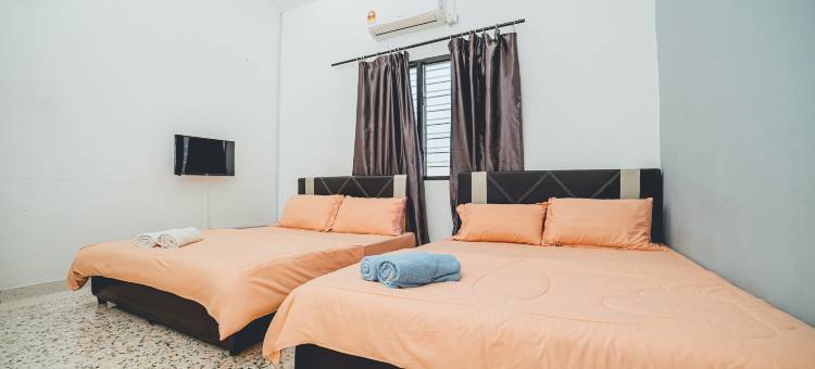 Batu Pahat w Pool table & Karaoke Villa 4BR 16pax图片