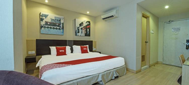 联排别墅 Oak Melaka 近 Dataran Pahlawan 前理想酒店(Townhouse Oak Melaka Near Dataran Pahlawan Formerly Ideals Hotel)图片