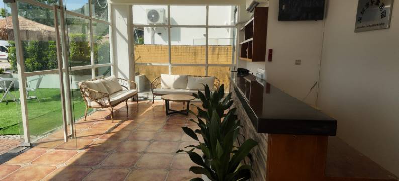 深圳乐巢民宿(桔钓沙杨梅坑店)图片