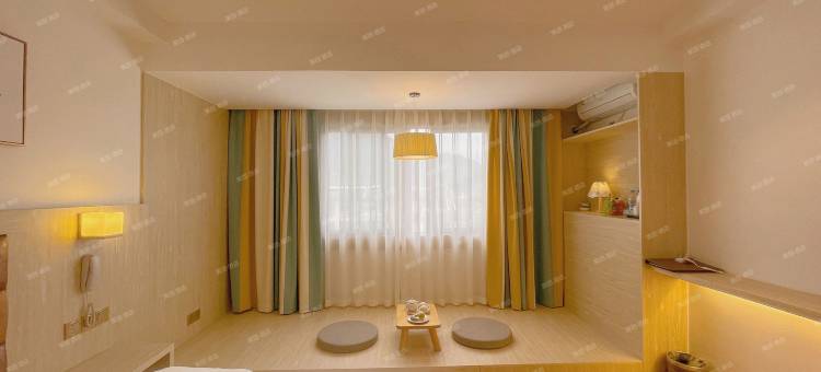 龙里慕缘酒店(龙里小吃街店)图片