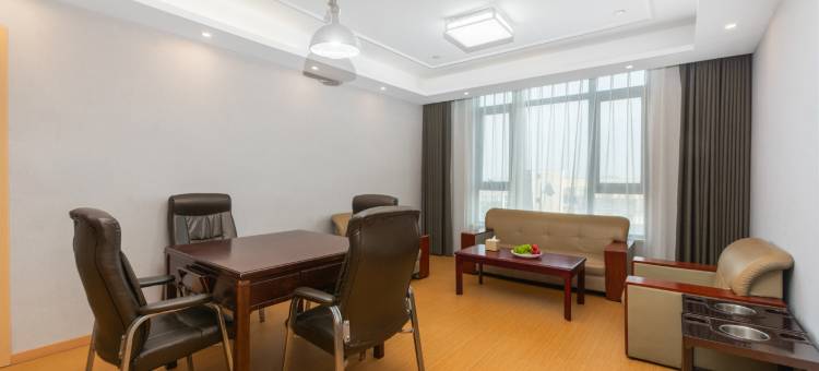 白玉兰酒店(泰兴万达广场阳江中路店)图片