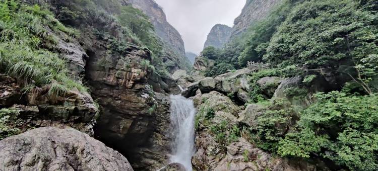 庐山悠云雅居民宿(庐山风景区三叠泉风景区东门售票处店)图片