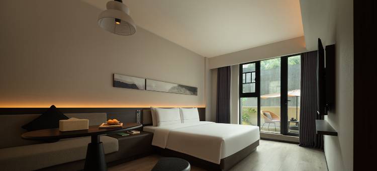 长沙IFS国金中心解放中路亚朵酒店图片