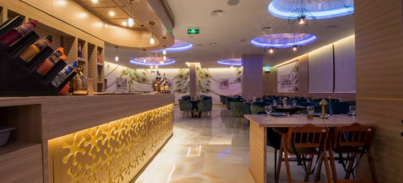 Redwaves Hotel图片