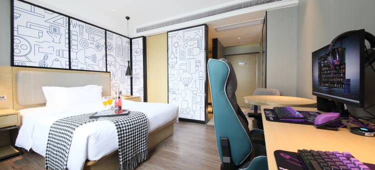 网鱼电竞酒店(武汉广场万松园路店)图片