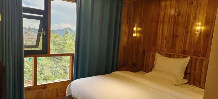 加榜梯田云水间客栈图片