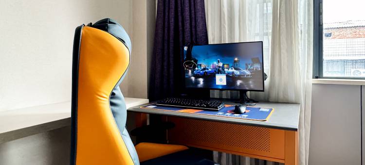 亚信电竞酒店(荆门中天街步行街店)图片