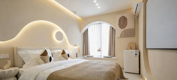 市原拾光公寓酒店(广西体育中心店)图片