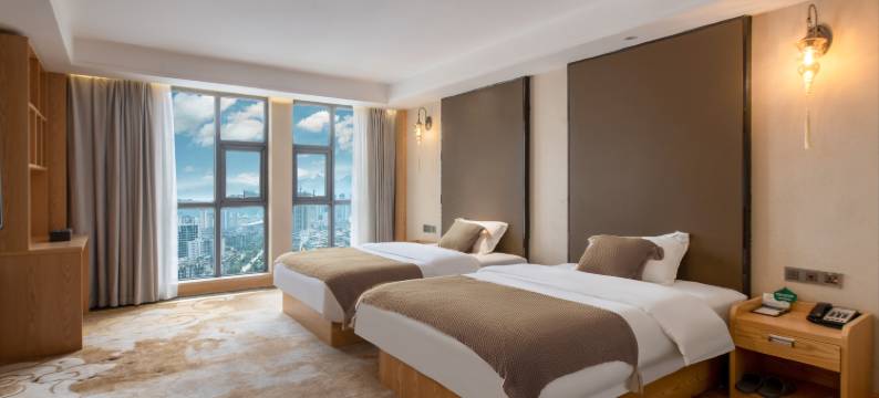 荔波地球绿宝石大酒店(荔波古镇店)图片